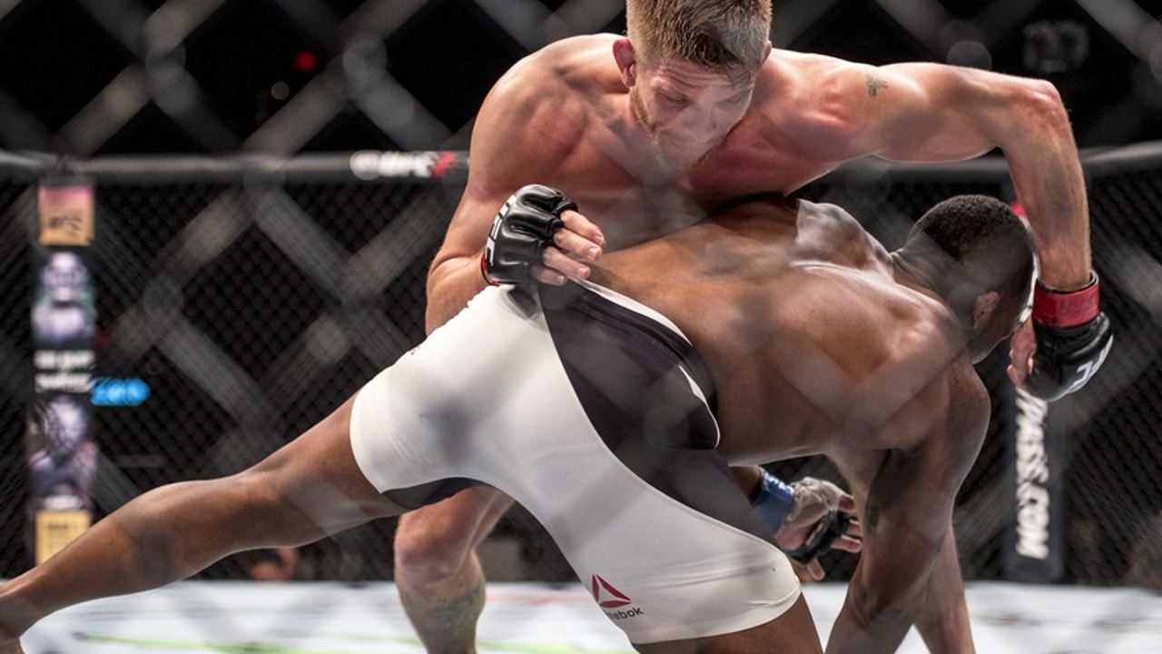 UFC 207: Alex Garcia scores huge knockout win over Mike Pyle